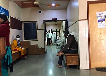 Dr. Anil Toshniwal, MBBS, DTCD - TOSHNIWAL CHEST HOSPITAL MATERNITY & NURSING HOME