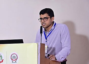 Dr. Animesh Gupta, MBBS, MD, DM, FSCAI - MEDIHEALTH HEARTS CLINIC