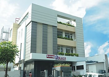 Dr. Ankur Gupta, MBBS, MS - KANAG ENT CENTER