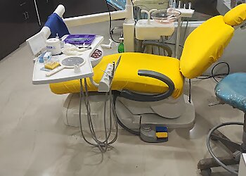 Dr. Ankur Srivastava, BDS - SRIVASTAVA DENTAL CLINIC