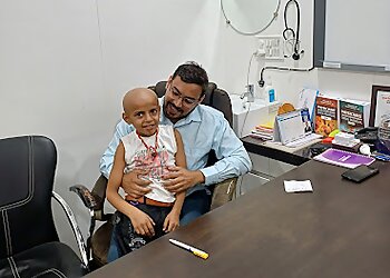 Dr. Anoop Mantri, MBBS, MD, DM