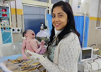 Dr. Anshita Goyal, MBBS, MS(Obs & Gyne) - VINAYAK HOSPITAL