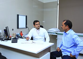 Dr. Anuj Khandelwal, MBBS, MD