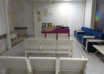 Dr. Anupam Upadhyay, MBBS, MD, PG. Dip