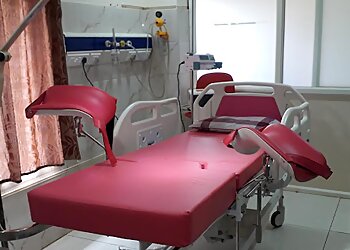 Dr. Anuradha MBBS, MS, OBG, FNB