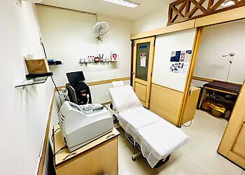 Dr. Archana Gulati, MBBS, DDVL - PERFECT LOOK SKIN AND DIAGNOSTIC CENTER