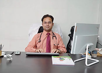 Dr. Arpit Garg MBBS, MD, DNB -  AMG HEALTH