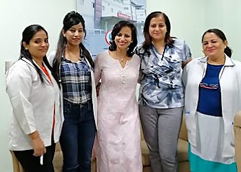 Dr. Arti Gupta, MBBS, MD