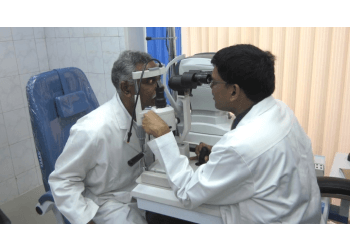 Dr. Arul Mozhi Varman S, MBBS, MS - ARUL EYE CARE