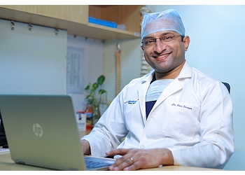 Dr. Arun Oommen, MBBS, MS, M.CH  - VPS LAKESHORE HOSPITAL 