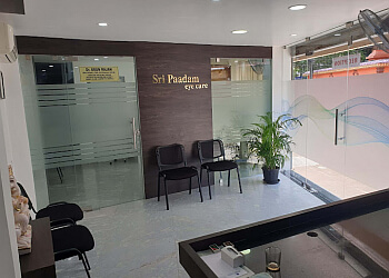 Dr. Arun Rajan, MBBS, MS - SRI PAADAM EYE CARE & LASER CENTRE