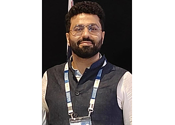 Dr. Arush Pasricha, MBBS, MS 