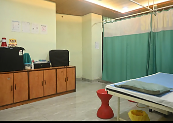 Dr Arvind Shroff, MBBS, MS - SHROFF ENT HOSPITAL