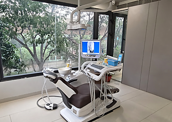 Dr. Arya’s Dental Clinic