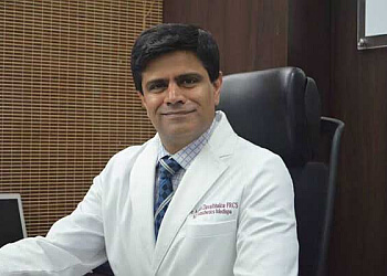 Dr. Ashish Davalbhakta, MBBS, MS, M.Ch, FRCS - ADVANCED AESTHETICS | AESTHETICS MEDISPA