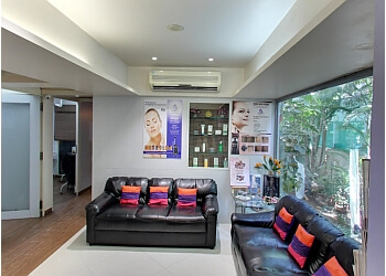 Dr. Ashish Davalbhakta, MBBS, MS, M.Ch, FRCS - ADVANCED AESTHETICS | AESTHETICS MEDISPA