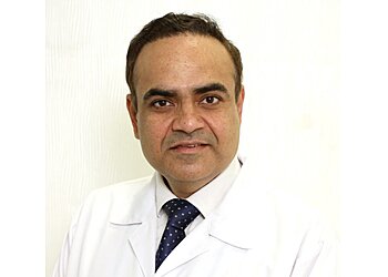 चंडीगढ़ न्यूरोसर्जन Dr. Ashish Gupta, MBBS, MS, MCh - MAX SUPER SPECIALTY HOSPITAL छवि 1