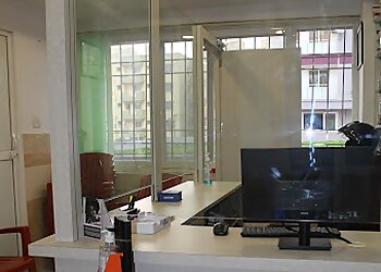 Dr. Ashok Kumar, MBBS, MD, DM