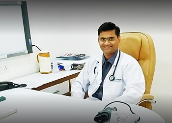 Noida Diabetologist Doctors Dr Ashwani Kansal, MBBS, DFID, PGDMH, DNHE - DR.ASHWANI'S FAMILY CLINIC & DIAGNOSTIC CENTRE  image 1