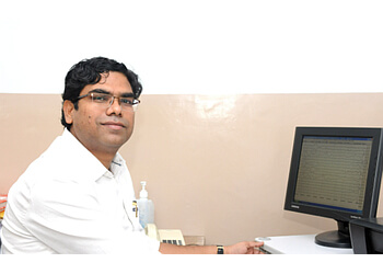 Dr. Ashwani Kumar Uttam, MBBS, MD, DM - The Green Neurology Clinic