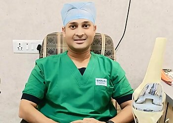 धनबाद हड्डी रोग विशेषज्ञ डॉक्टर Dr. Avinash choudhary, MBBS, MS छवि 1