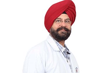 Dr. Avtar Singh, M.S, M.Ch (Ortho) - AMANDEEP HOSPITAL