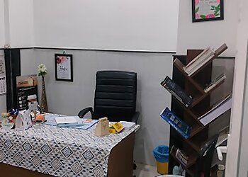 Dr. Ayush Lall, MBBS, MD