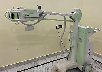 Dr. Azeem Iqbal, MBBS, DTCD, MNCCP