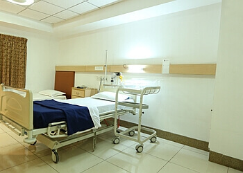 Dr. Bharathi Thasan, MBBS, MD, DM, FSCAI, FRCP - Manipal Hospital