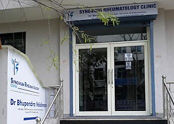 Dr. Bhupendra Vaishnav, MBBS, MD (Med), DNB Rheumatology - SYNOVIUM RHEUMATOLOGY CLINIC