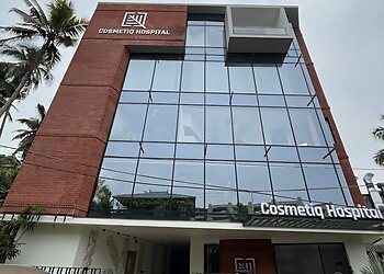 Dr. Bibilash Babu, MBBS, MS, M.Ch, MRCS, DAFPRS - COSMETIQ CLINIC