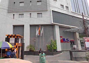 Dr. Bodhisatwa Choudhuri, MBBS, MD, MRCEM, MRCP, MEM, CCEBDM, FCCS