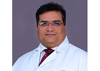 हैदराबाद कार्डियोलॉजिस्ट Dr. C. Raghu, MBBS, MD, DM, FESC, FACC, FSCAI - YASHODA HOSPITALS छवि 1