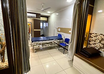 Dr. C. Sugavanam, MBBS, MS, DNB, MNAMS, FRCS - LONDON ORTHO SPECIALITY HOSPITAL