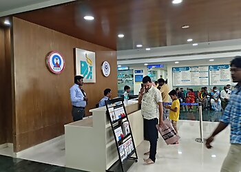 Dr. Chakravarthy A K, MBBS, MD, MRCP - APOLLO SPECIALITY HOSPITAL