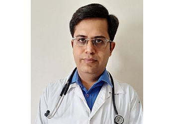Dr. Chandan Narwani - MBBS, MD
