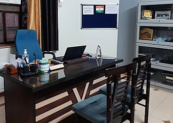 Dr. Chandra Shekhar Gupta, MBBS, DNB