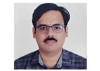 Dr. Chandrakant Upadhyay, MBBS, MD, DM - WELLNESS EDGE CLINIC