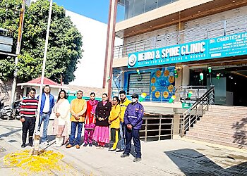 Dr. Charitesh Gupta, MS, MCh - NEURO AND SPINE CLINIC