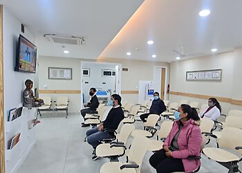 Dr. Charitesh Gupta, MS, MCh - NEURO AND SPINE CLINIC