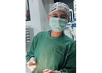 Dr. Charmi Thakker Deshmukh, MBBS, MS - LAXMI ADVANCED WOMANCARE