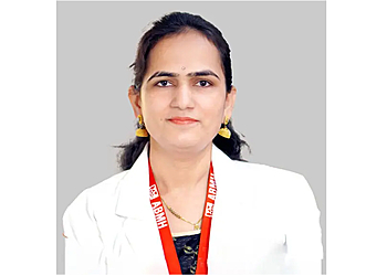 Dr. Charushila Dhole Andhale MBBS, MD, DM - ADITYA BIRLA MEMORIAL HOSPITAL
