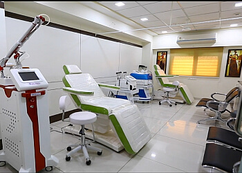 Dr. Chintan Patel, MS, M.Ch, DNB - CUTIS HOSPITAL