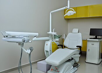 Dr. Chirag Bhalodia, BDS, MDS - SURESMILE ORTHODONTIC & MULTI-SPECIALITY DENTAL CLINIC