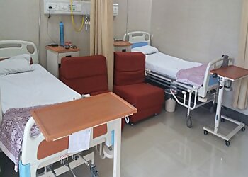 Dr. Darpan J. Thakre, MBBS, MD, DNB - THUNGA HOSPITAL