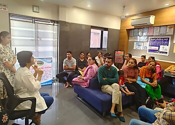 Dr. Deepa Maniar, MBBS, MD - MANGALAM MATERNITY HOME & SURGICAL HOSPITAL