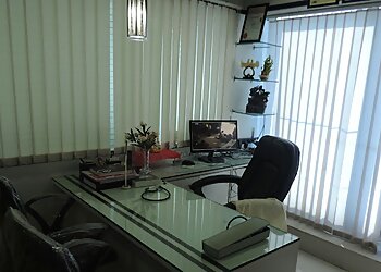 Dr. Deepak Aiwale, MBBS, MD, DM - NEUROORIGINS BRAIN & SPINE