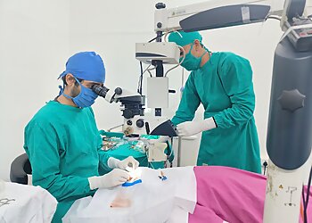 Dr. Deepesh Chhablani, MS, FVRS, FAICO - RAJASTHAN EYE HOSPITAL