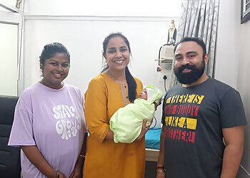 Dr. Deepika Doshi, MBBS, MS - DHANVANTARI HOSPITAL