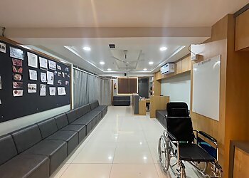 Dr. Denish Ardeshana, MBBS, MS - MARUTI HOSPITAL & ENT DIAGNOSTIC CENTER